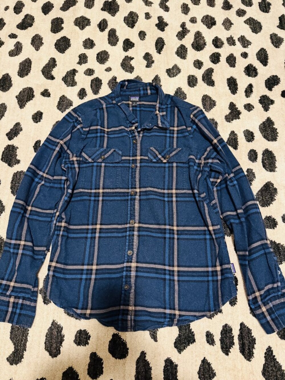 Patagonia Long-Sleeve Midweight Fjord Flannel Shirt Navy Plaid M